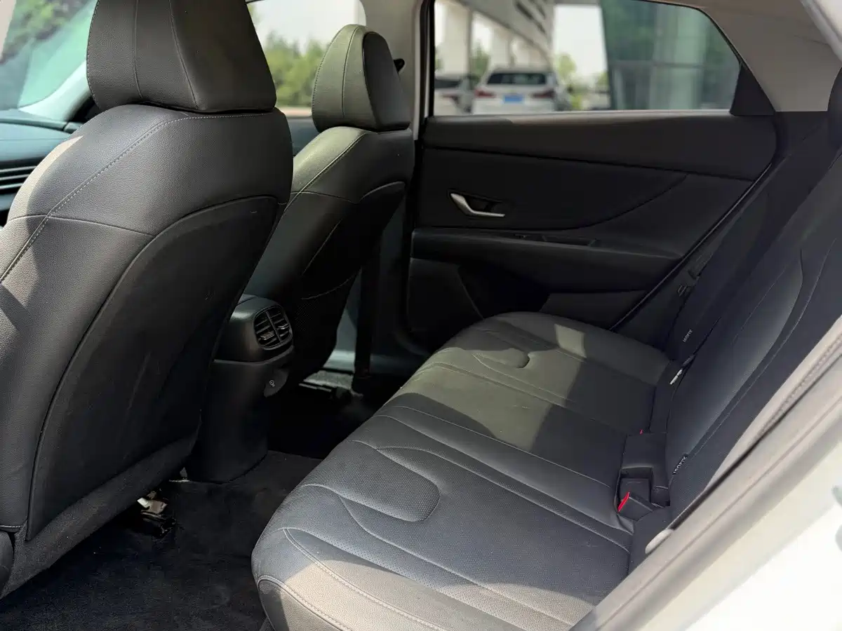 Hyundai Elantra, фото 7
