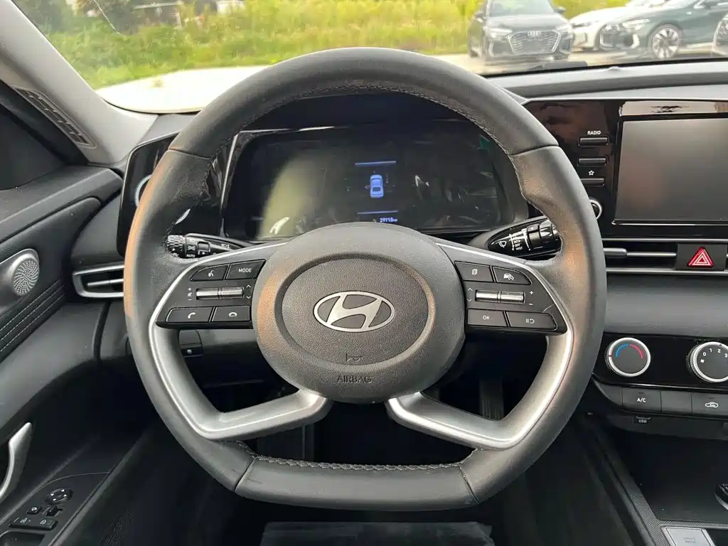 Hyundai Elantra, фото 6