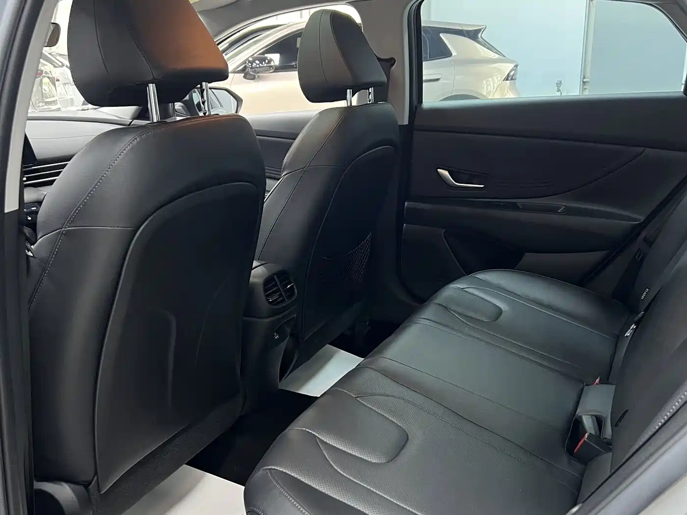 Hyundai Elantra, фото 11