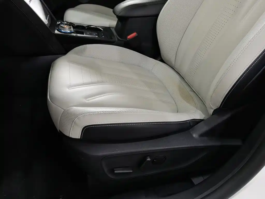 Ford Escape, фото 12