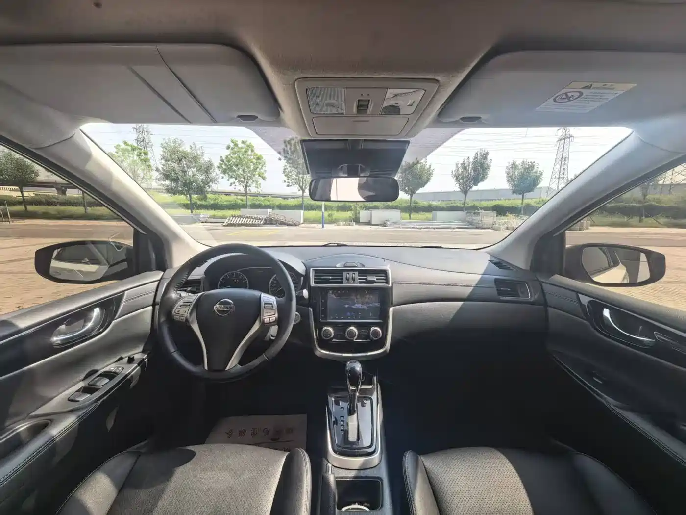 Nissan Tiida, фото 5
