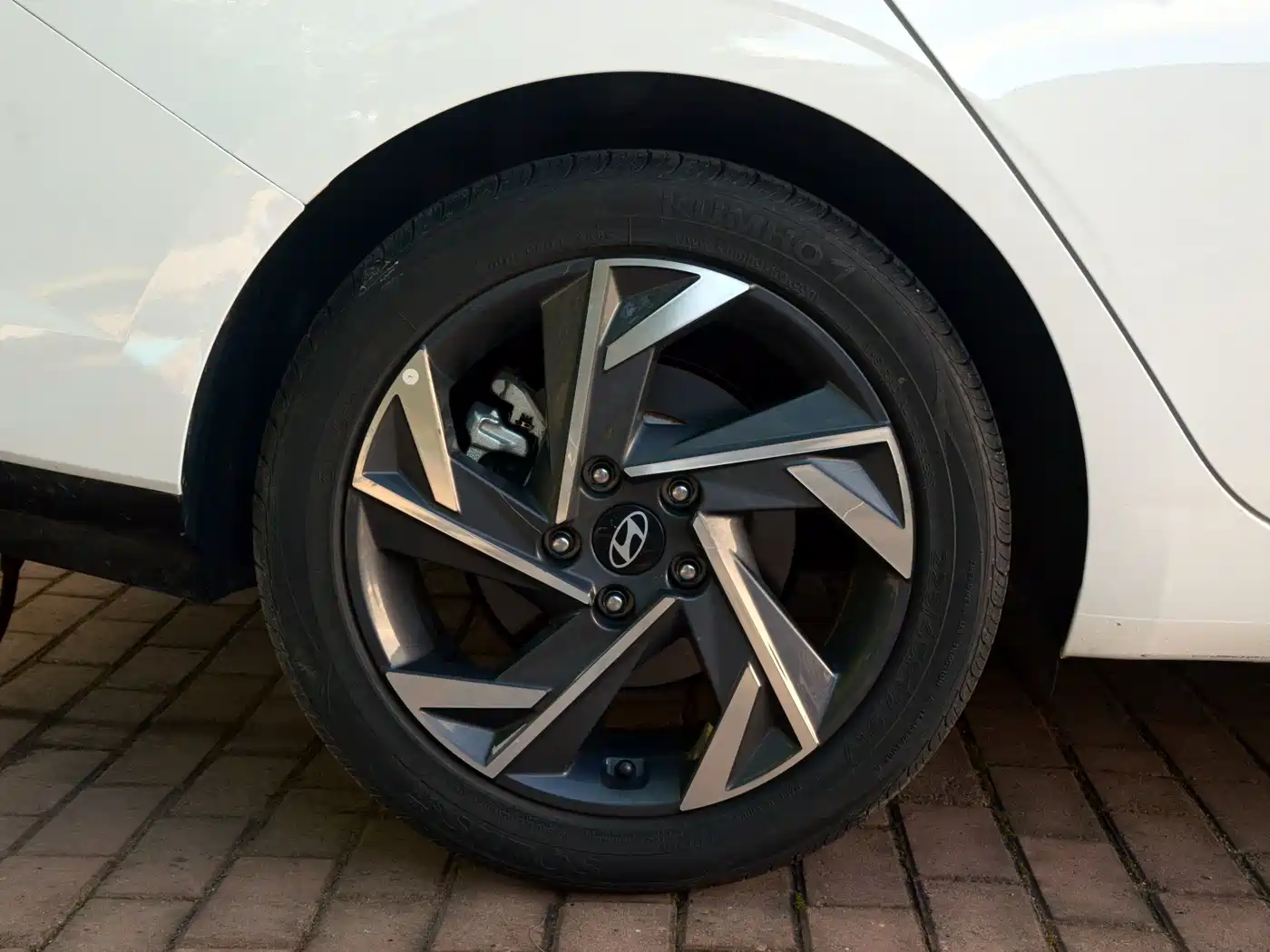 Hyundai Elantra, фото 8