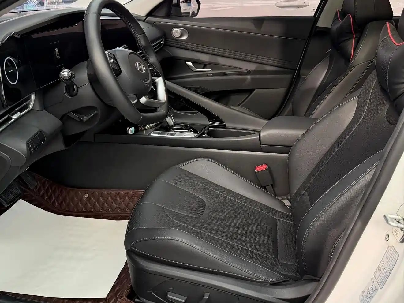 Hyundai Elantra, фото 18