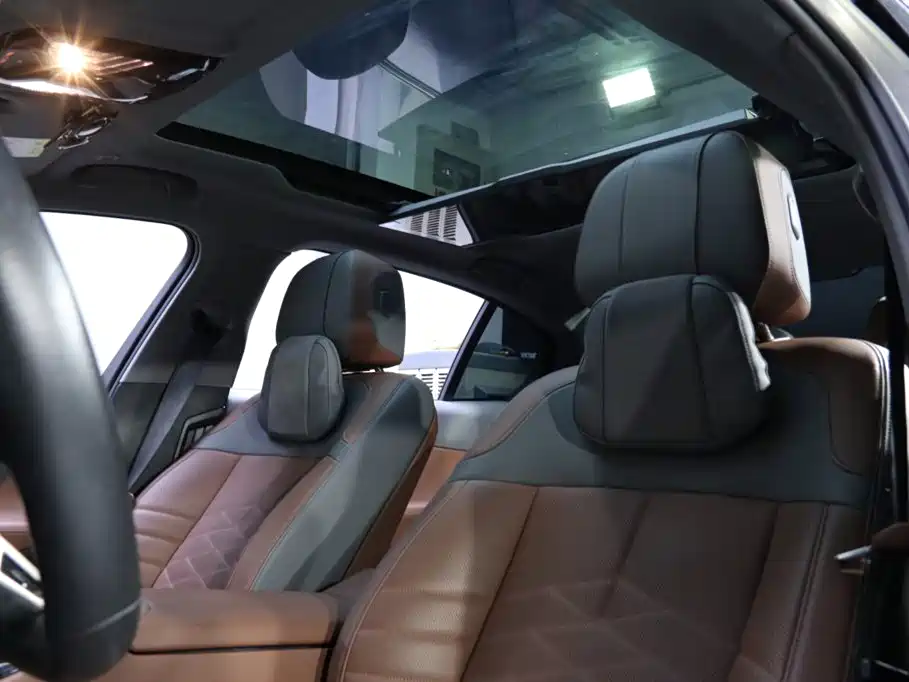 BMW i5, фото 17