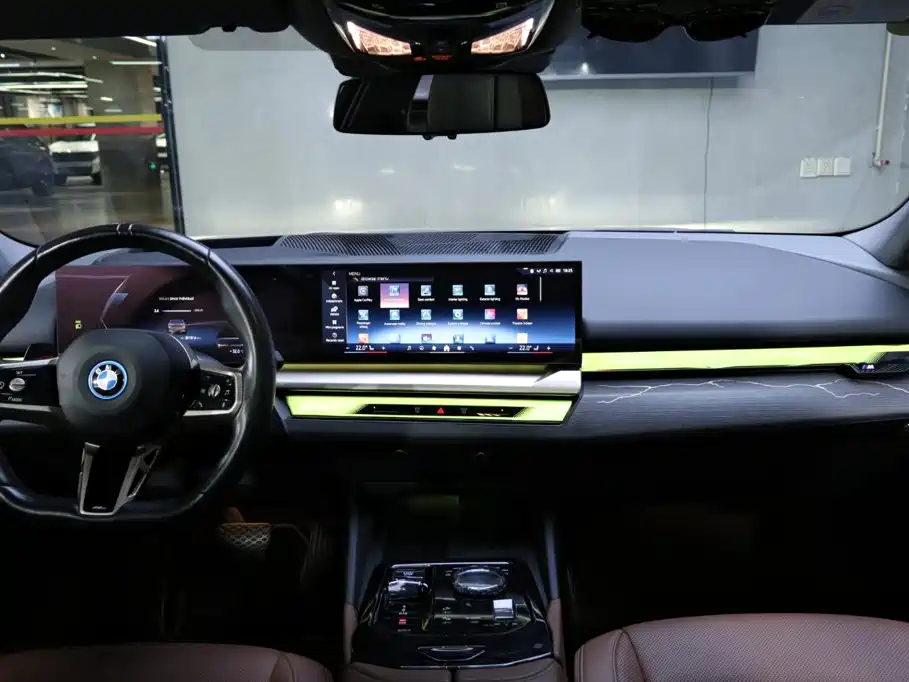 BMW i5, фото 19