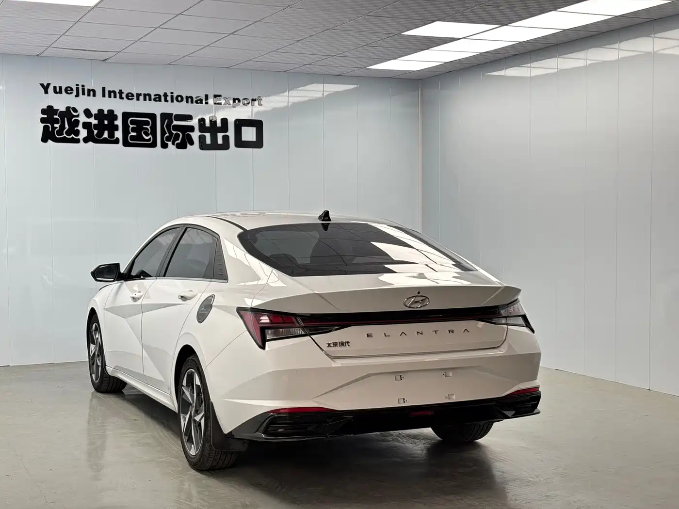 Hyundai Elantra, фото 9