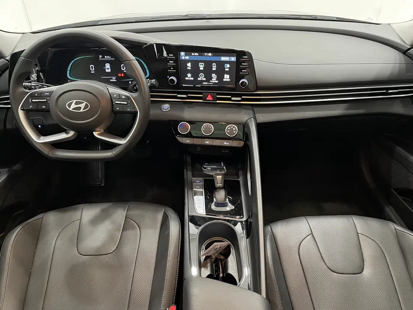 Hyundai Elantra, фото 4