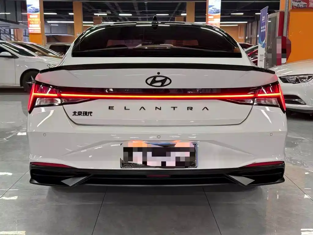 Hyundai Elantra, фото 4