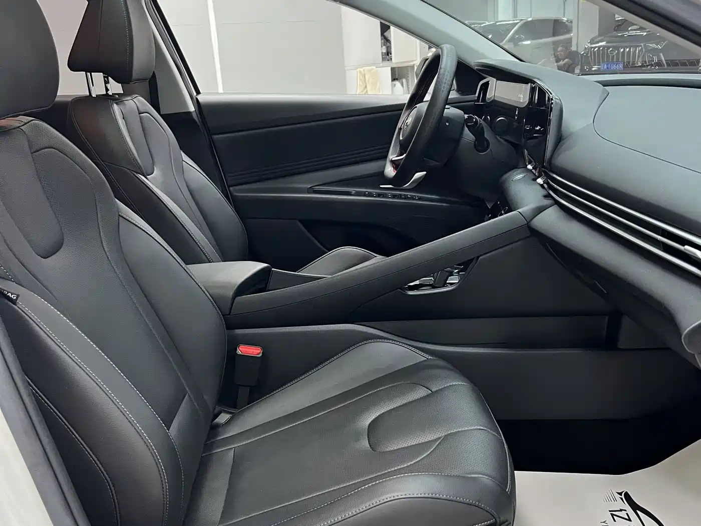 Hyundai Elantra, фото 18