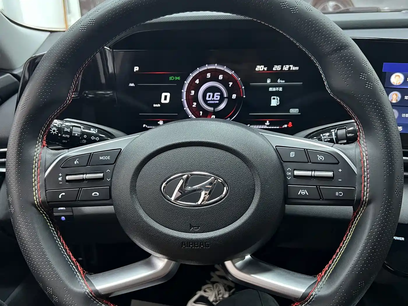 Hyundai Elantra, фото 24