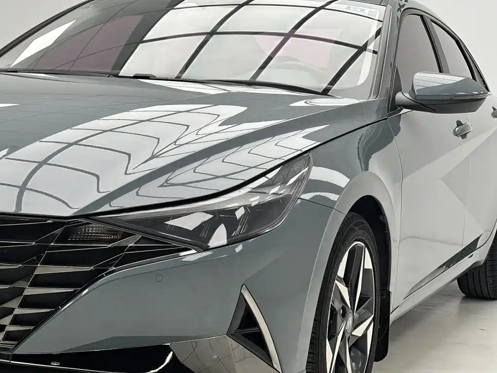 Hyundai Elantra, фото 3