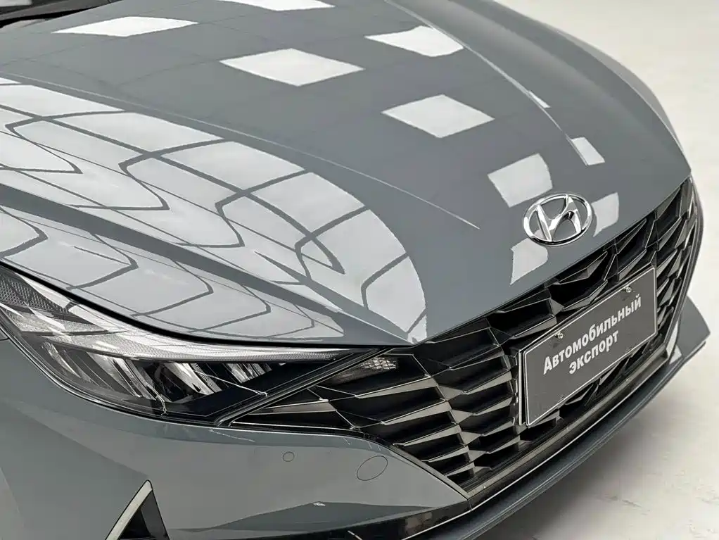 Hyundai Elantra, фото 4