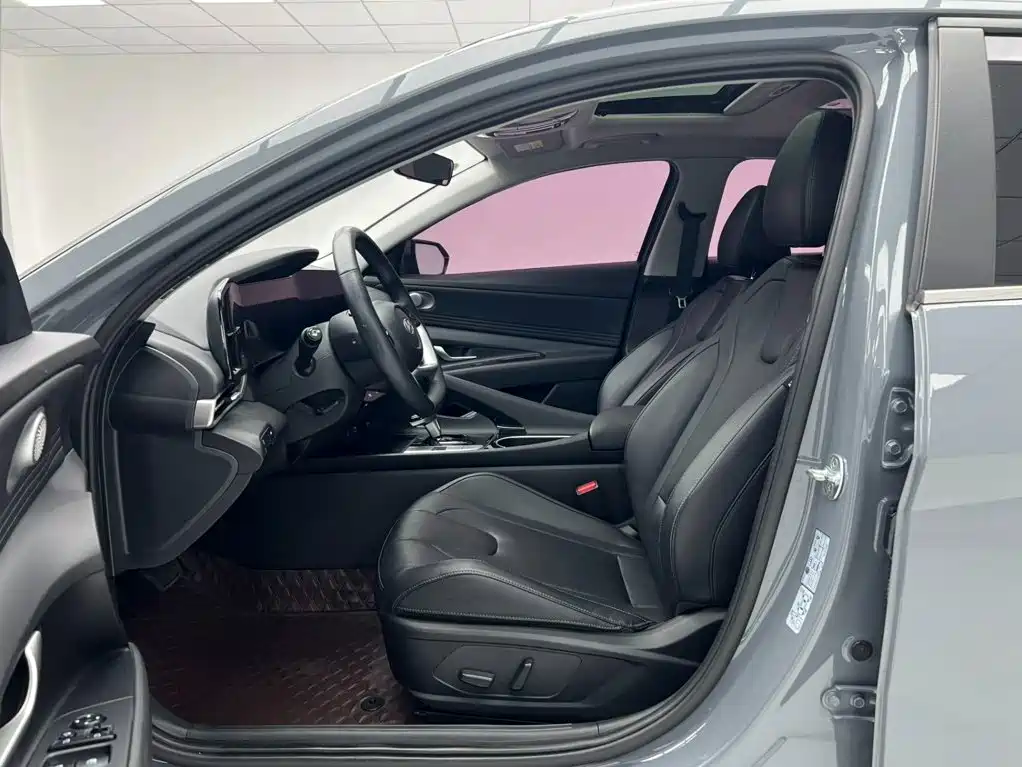Hyundai Elantra, фото 7