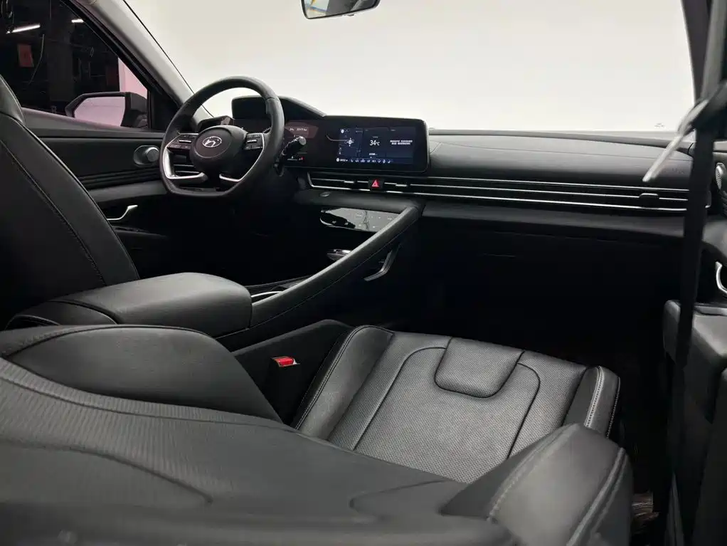 Hyundai Elantra, фото 10