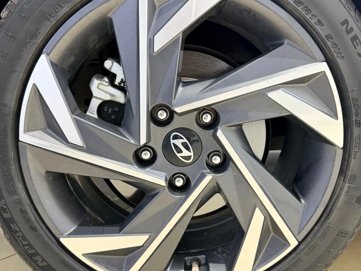 Hyundai Elantra, фото 20