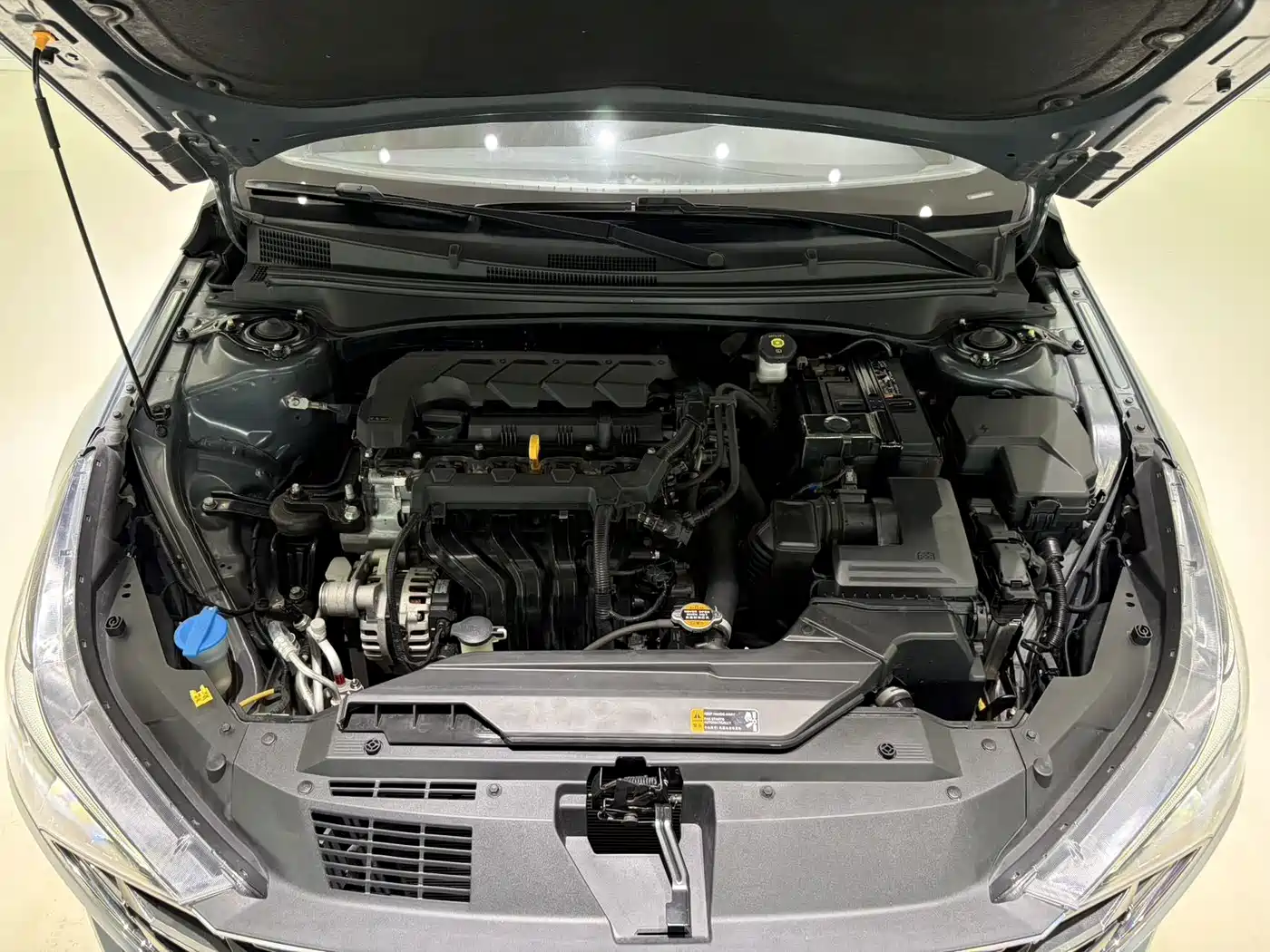 Hyundai Elantra, фото 11