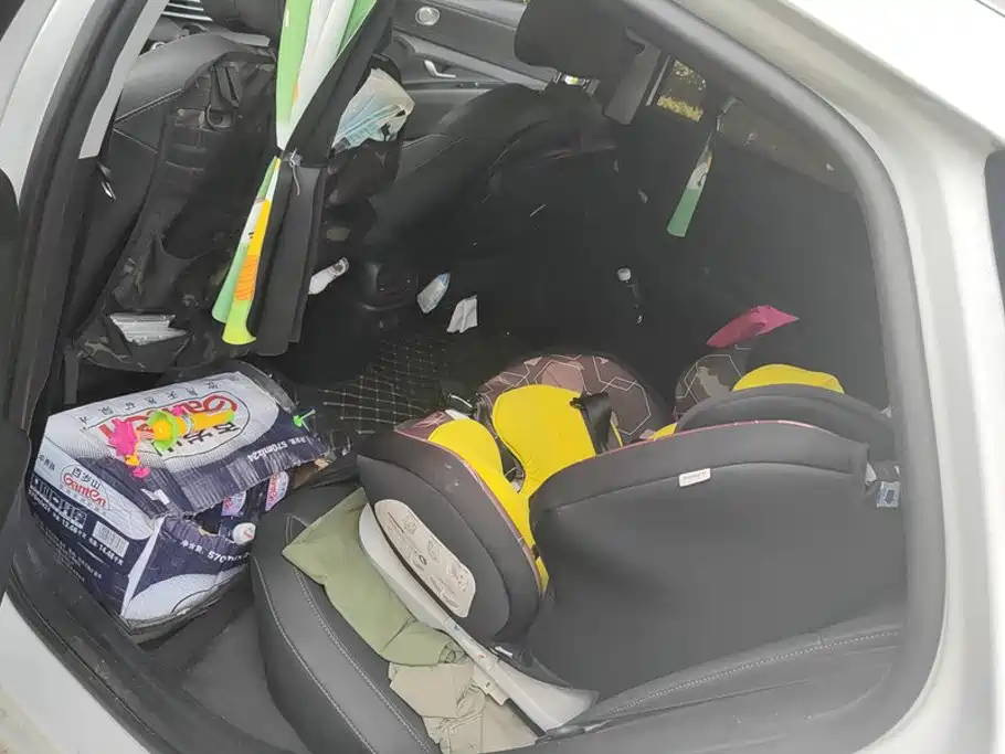 Hyundai Elantra, фото 3