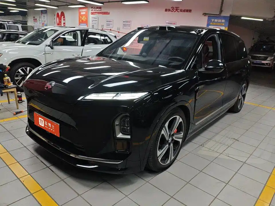 NIO ES8, фото 1