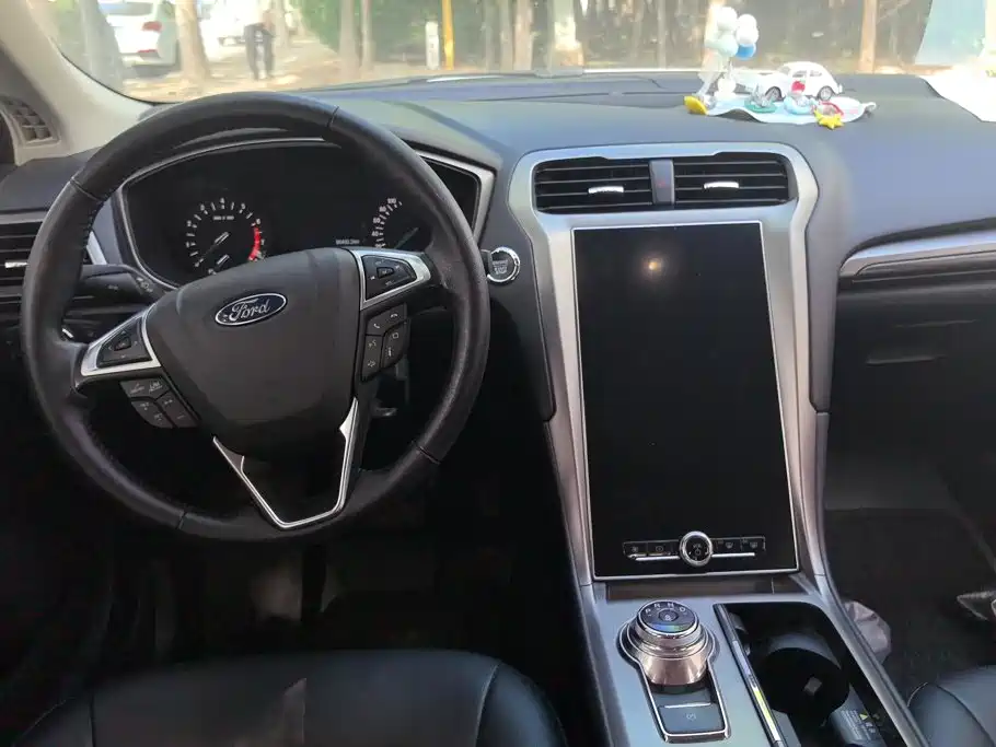 Ford Mondeo, фото 4