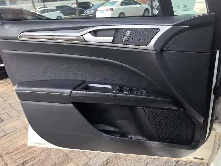 Ford Mondeo, фото 13