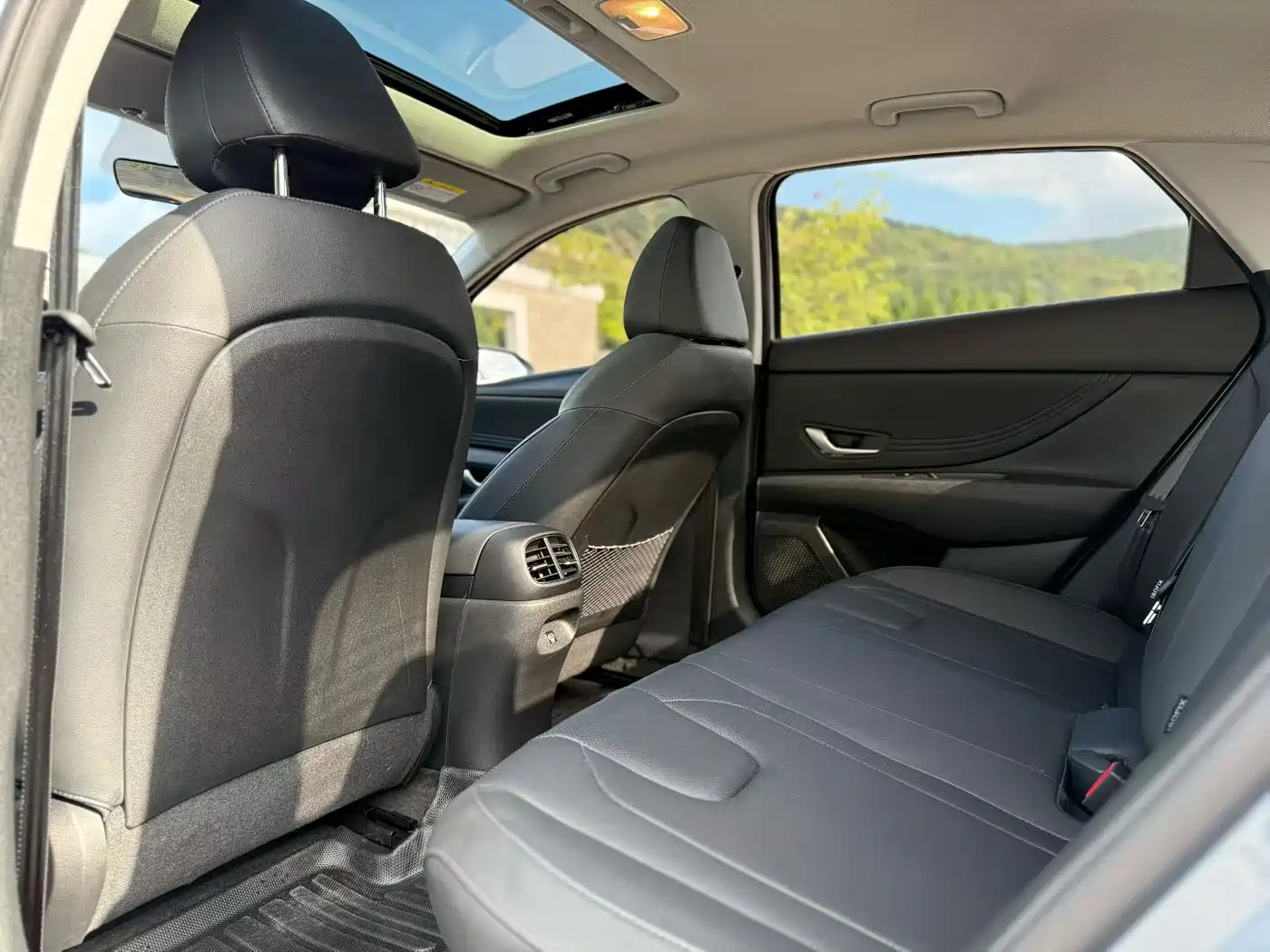 Hyundai Elantra, фото 6
