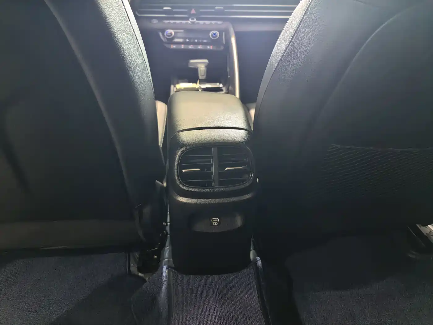 Hyundai Elantra, фото 4