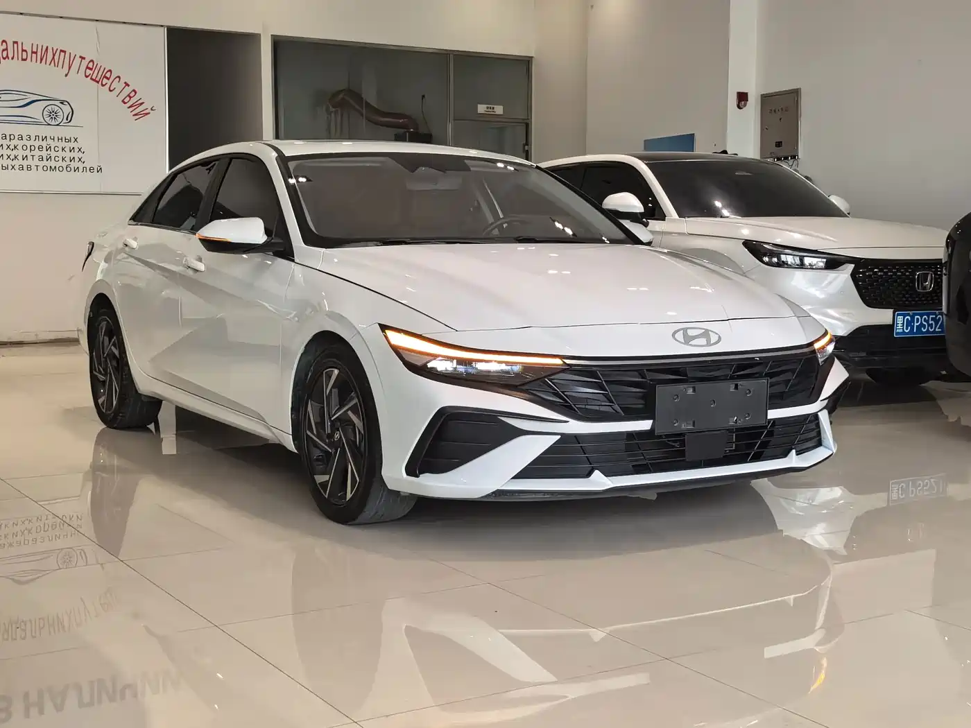 Hyundai Elantra, фото 14