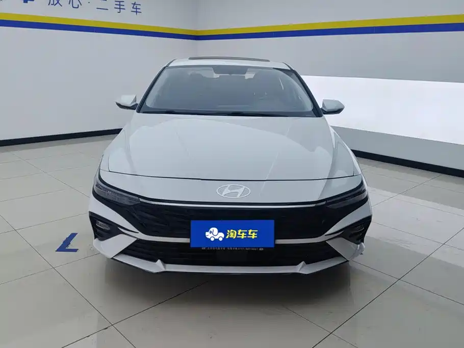 Hyundai Elantra, фото 2