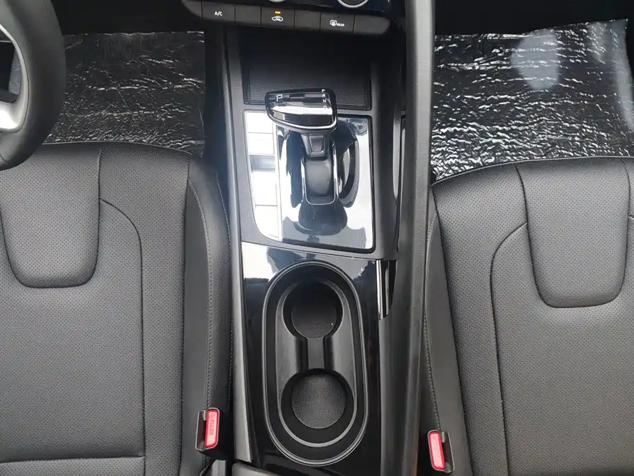 Hyundai Elantra, фото 8
