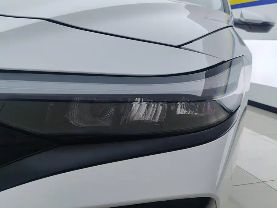 Hyundai Elantra, фото 11