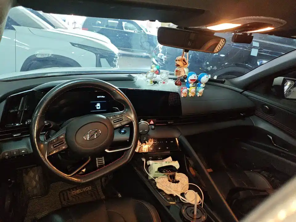 Hyundai Elantra, фото 3
