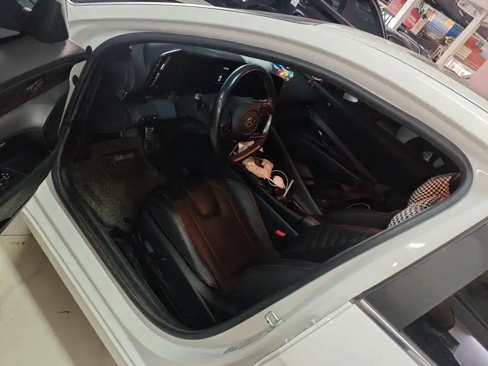 Hyundai Elantra, фото 7