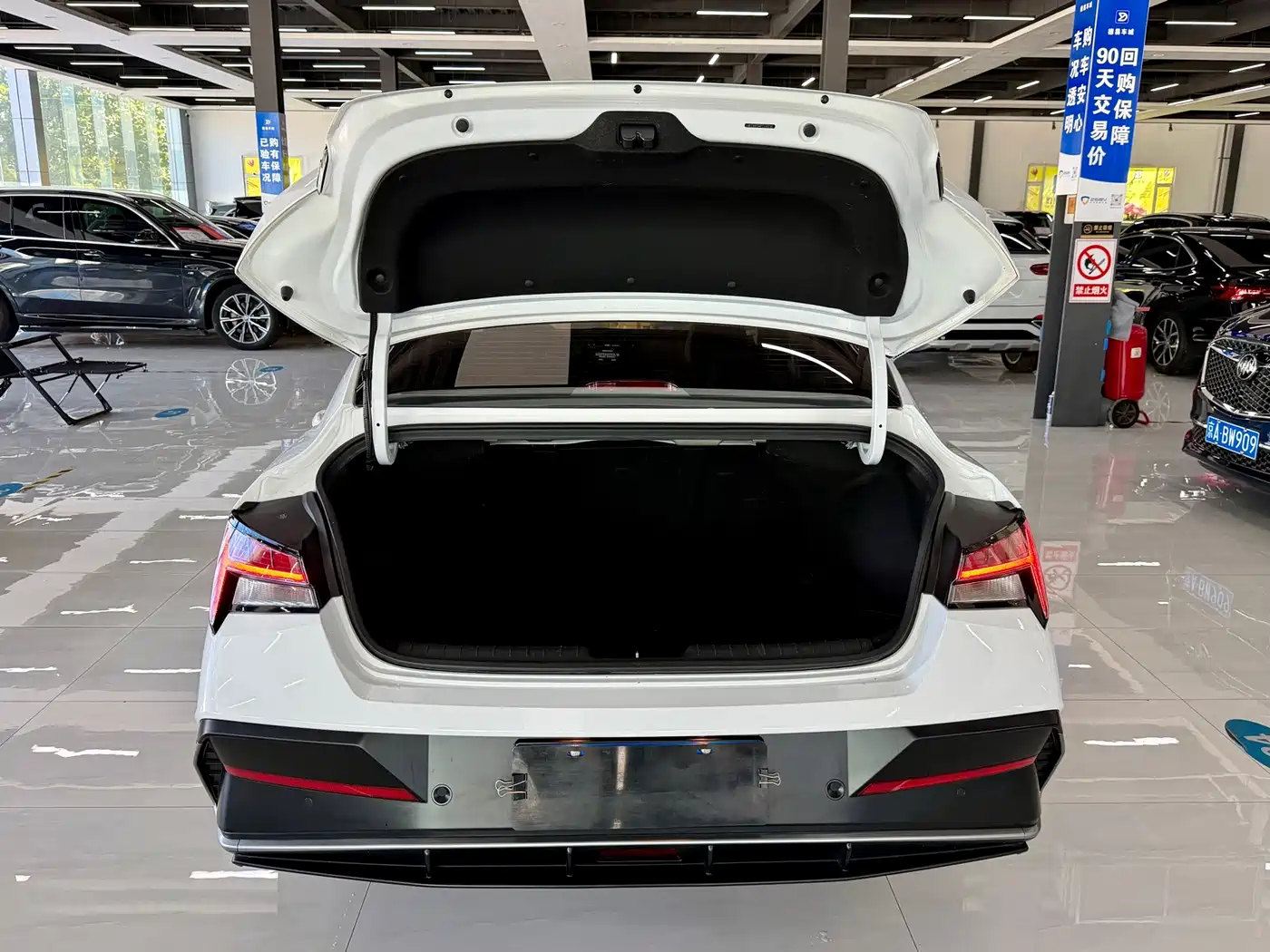 Hyundai Elantra, фото 4
