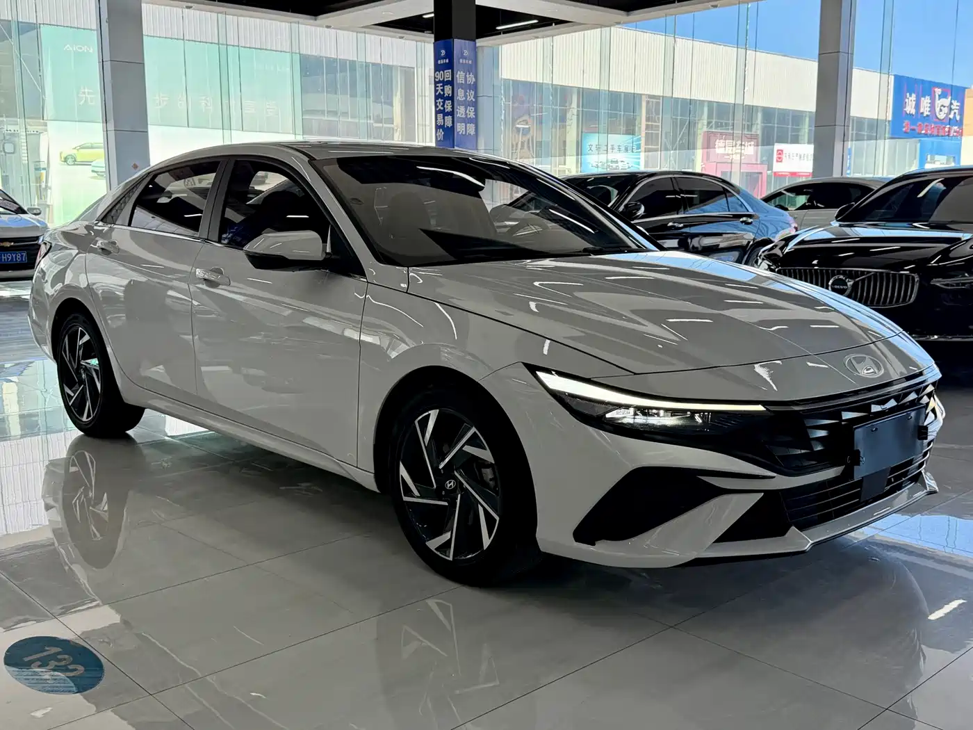 Hyundai Elantra, фото 7