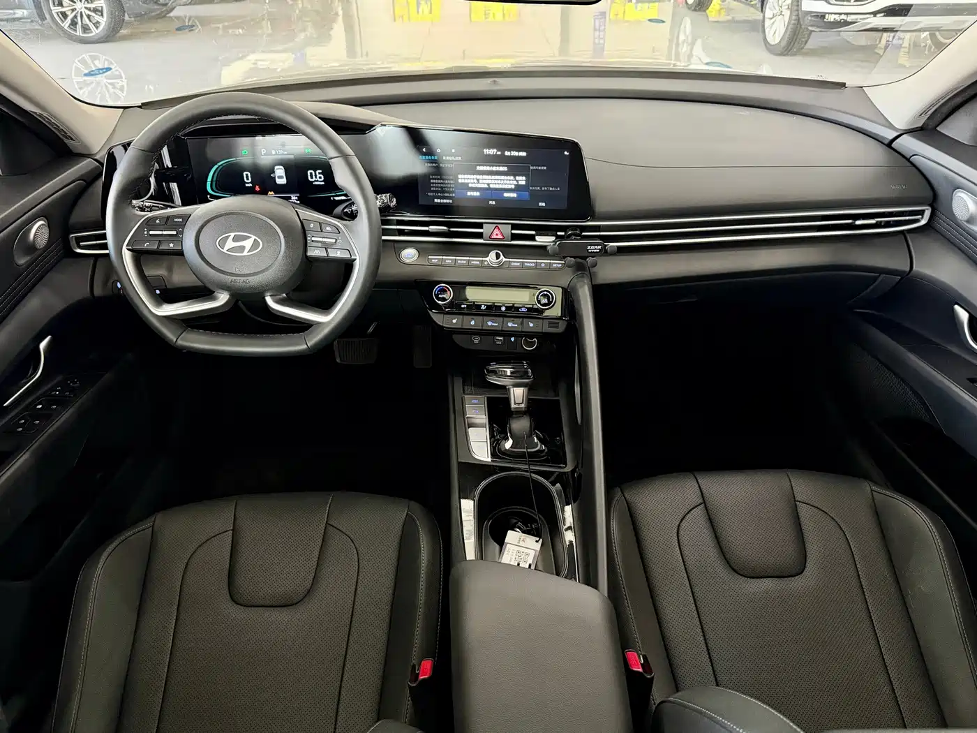 Hyundai Elantra, фото 11