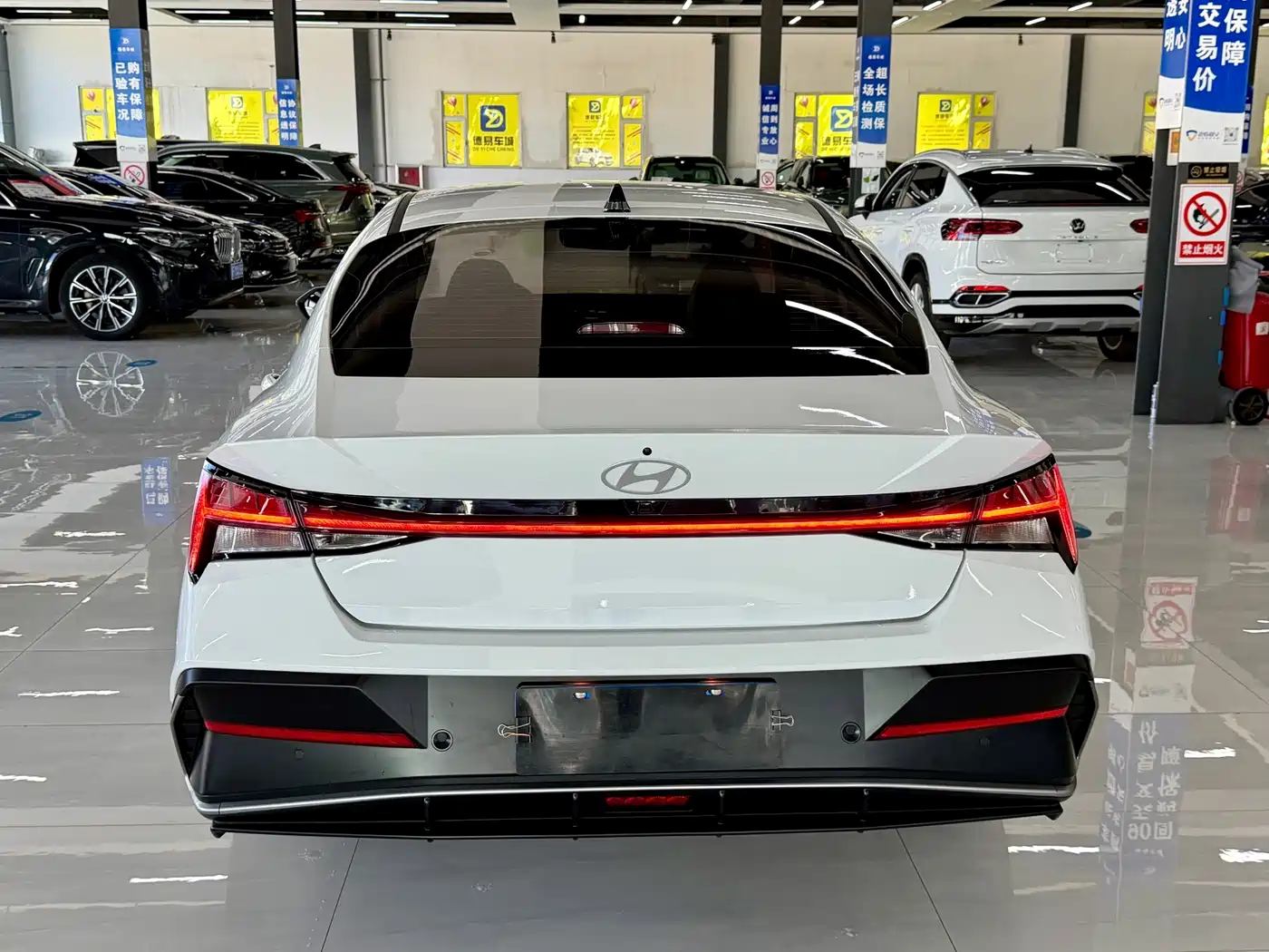 Hyundai Elantra, фото 14