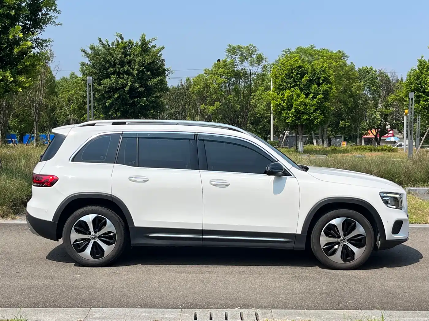 Mercedes-Benz GLB, фото 12