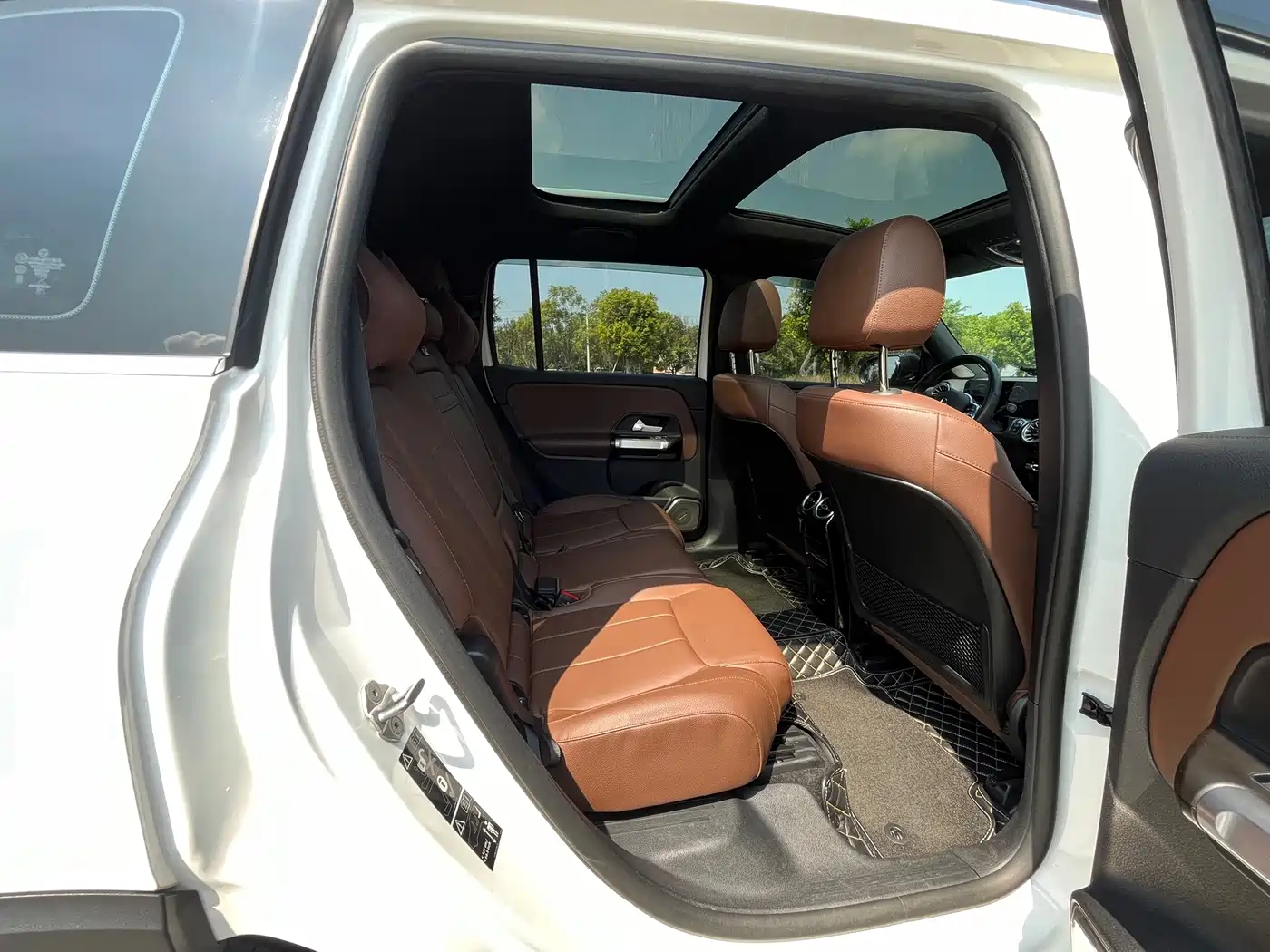 Mercedes-Benz GLB, фото 15