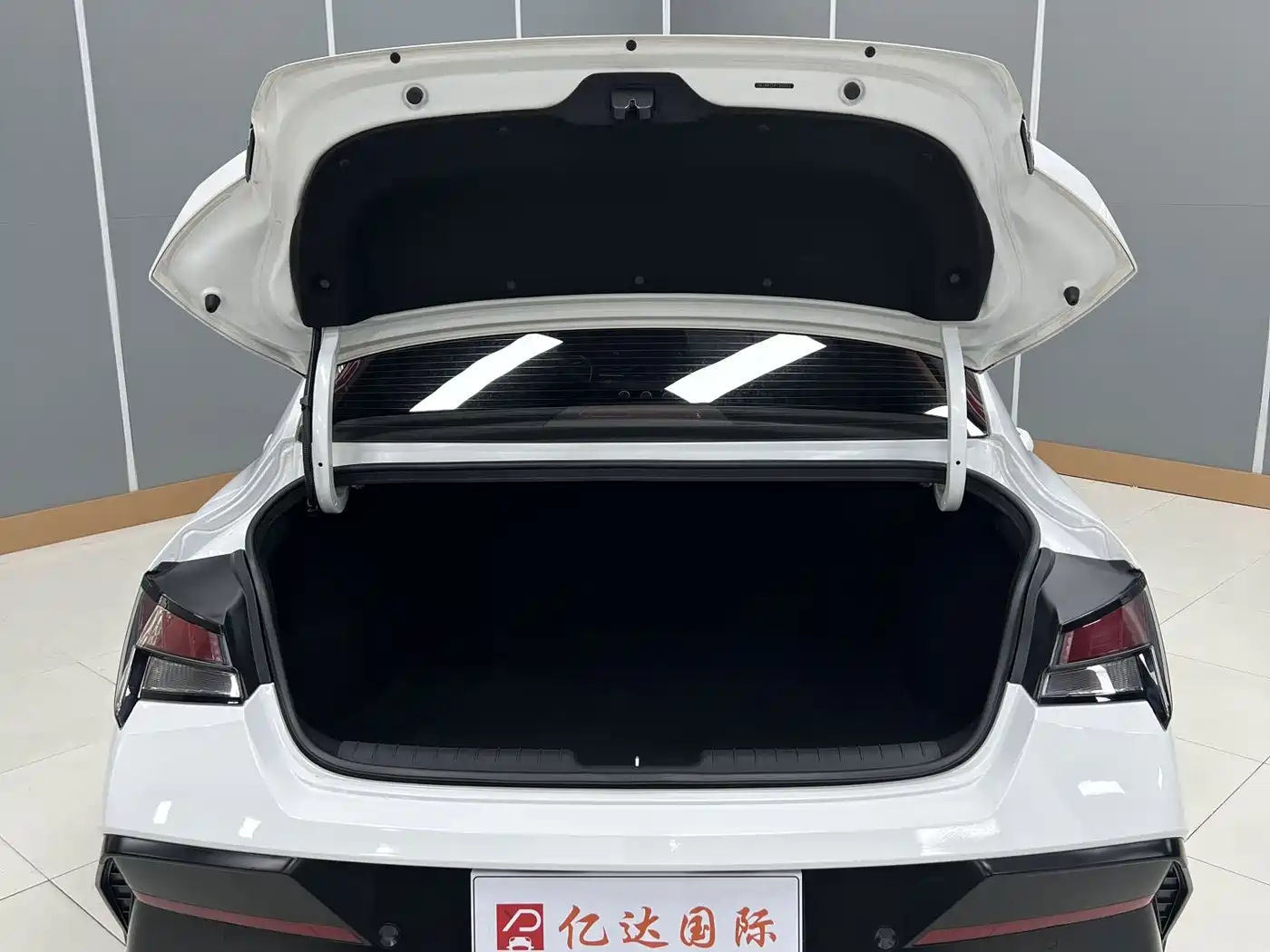 Hyundai Elantra, фото 19