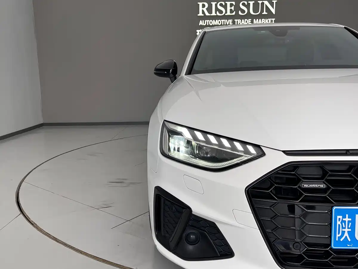 Audi A4L, фото 7