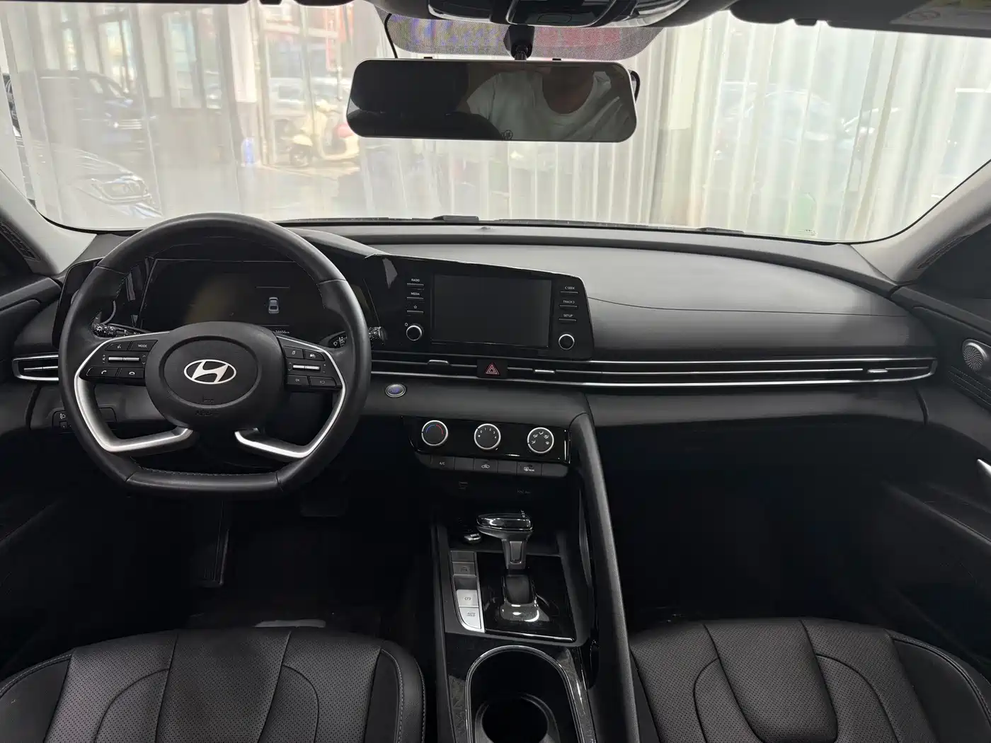 Hyundai Elantra, фото 15