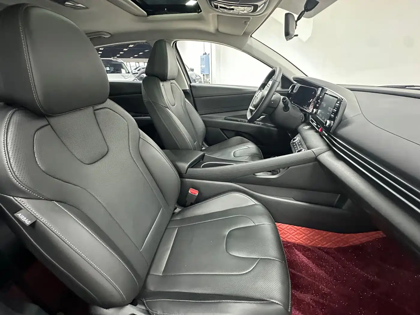 Hyundai Elantra, фото 11