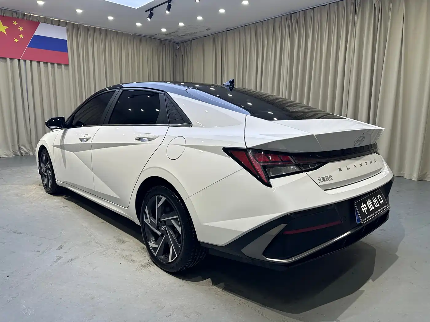 Hyundai Elantra, фото 15