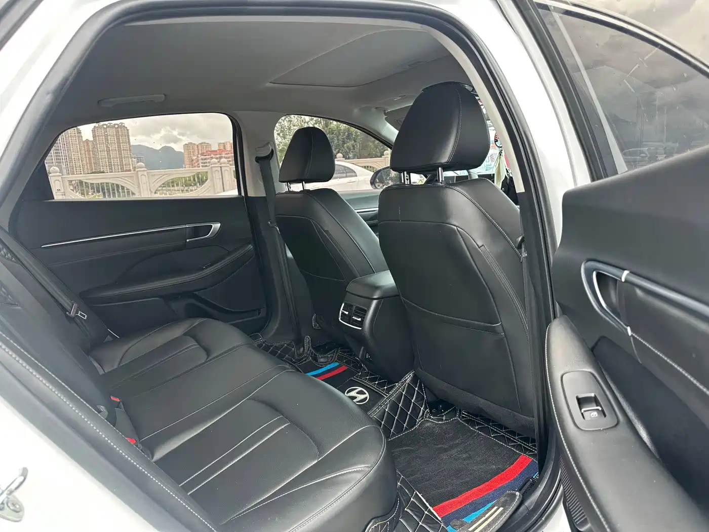 Hyundai Sonata, фото 5
