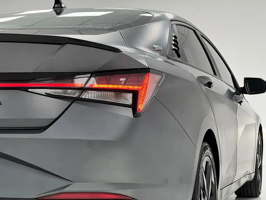 Hyundai Elantra, фото 5