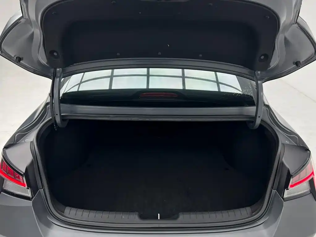 Hyundai Elantra, фото 6