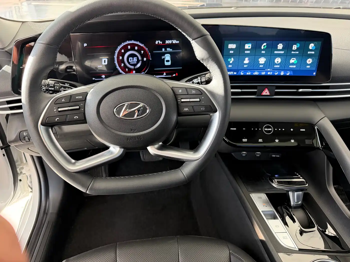 Hyundai Elantra, фото 7