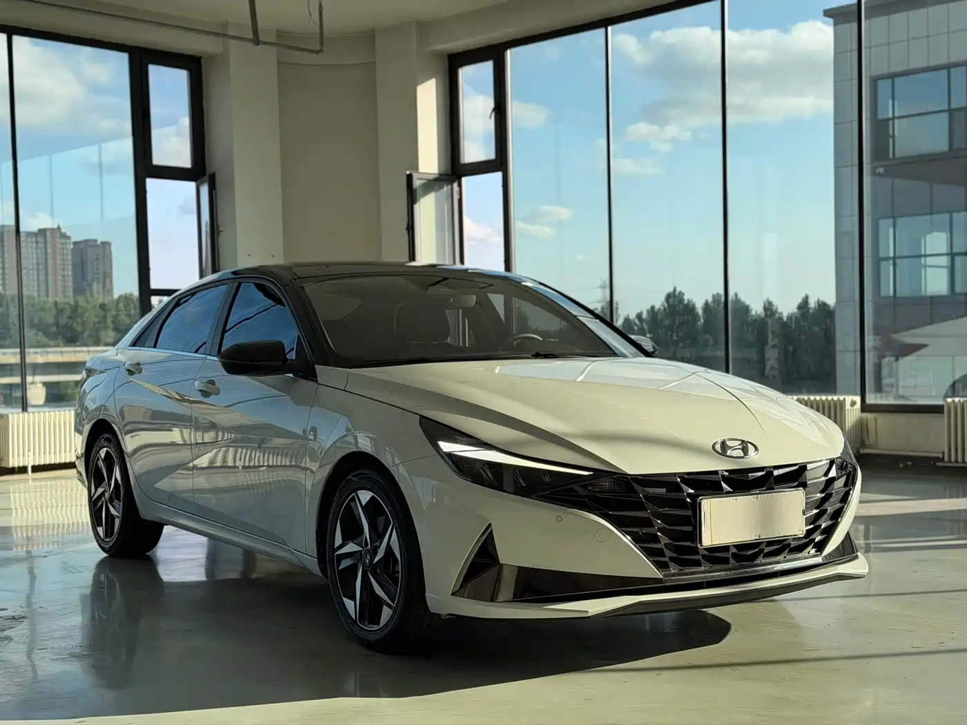 Hyundai Elantra, фото 13