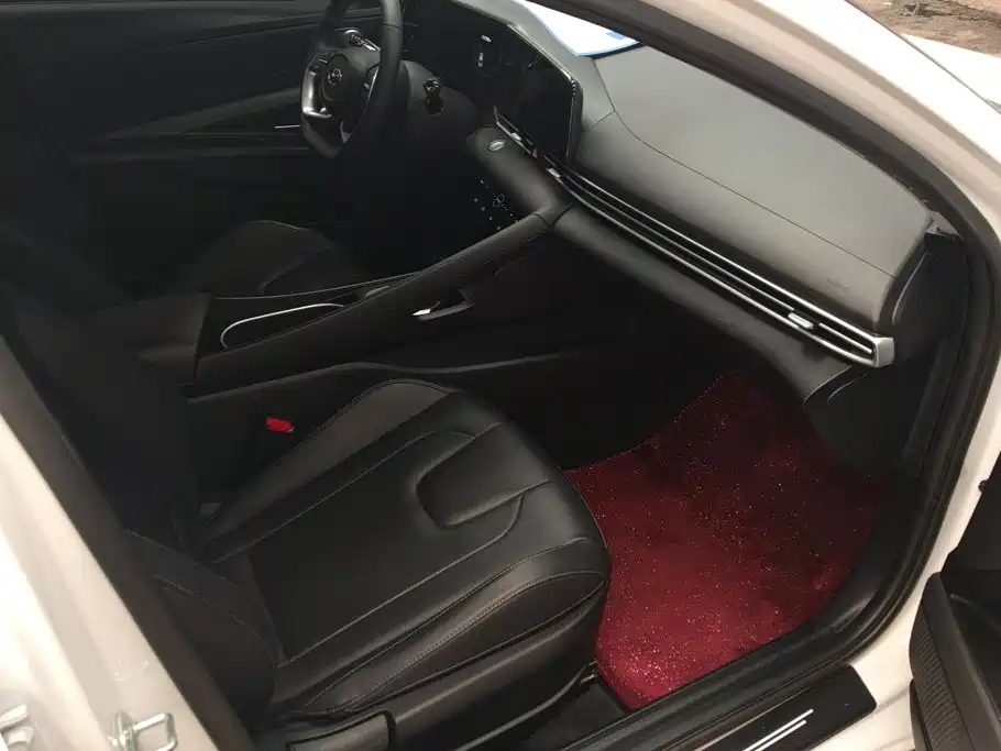Hyundai Elantra, фото 14