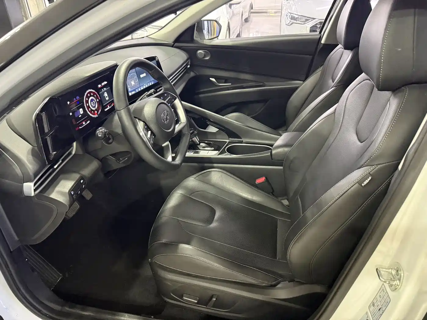 Hyundai Elantra, фото 7